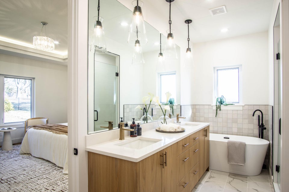 Custom built-in cabinetry - DR HCH project